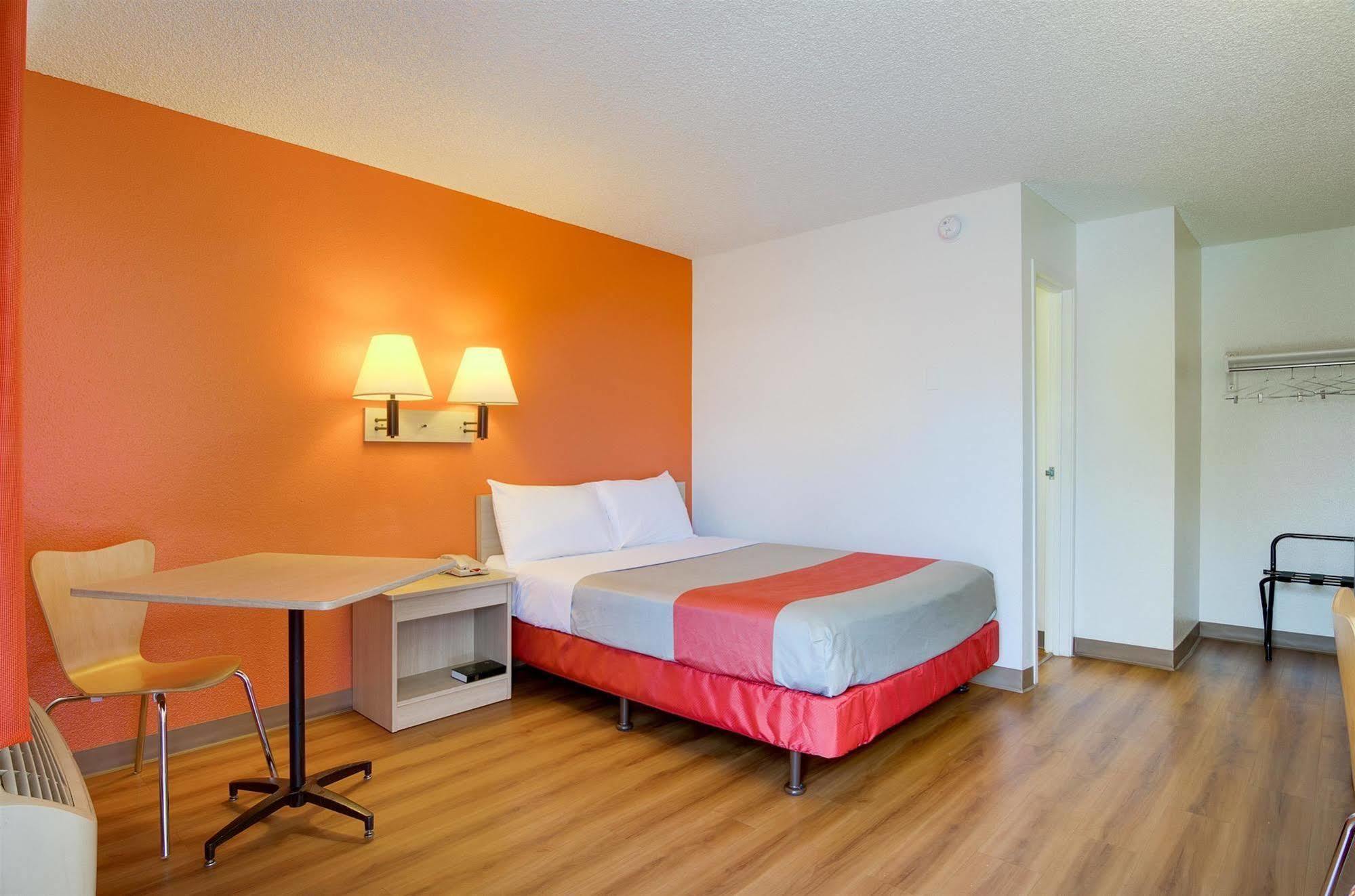 Motel 6-Tacoma, Wa - Fife Εξωτερικό φωτογραφία